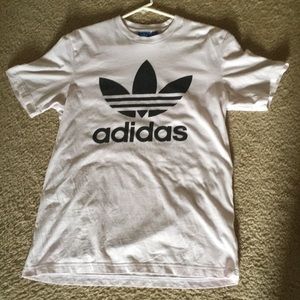 White and black adidas tee